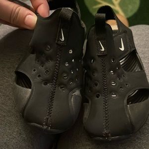 Nike Sunray protect sandals 10c